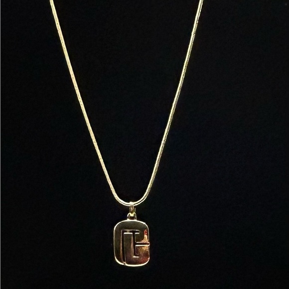 Pierre Balmain Logo Necklace - Picture 2 of 8